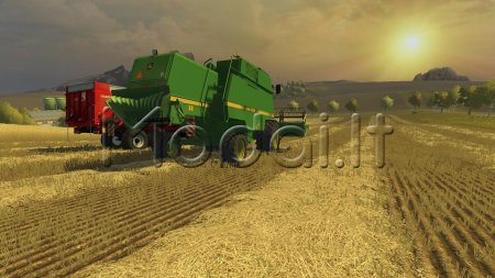 John Deere 2058