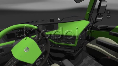 VOLVO 2012 GREEN INTERIOR