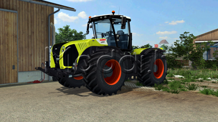 Claas Xerion 5000 TracVC V4