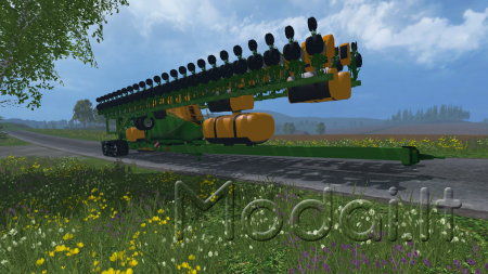 Amazone seeder with 48 rows (3.1)